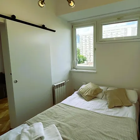 Cool Art Apartment Warsaw